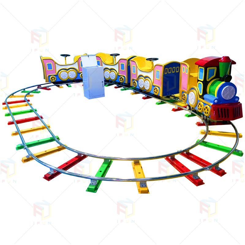 7 Players Little Train
